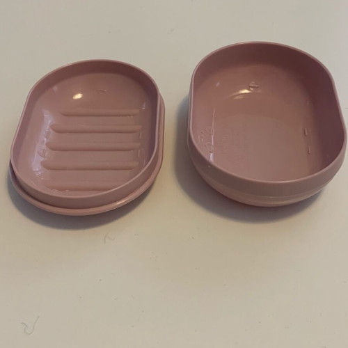 Plastic soap case used, pink