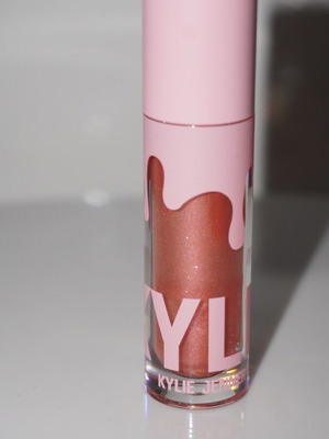 Kylie Cosmetics High Gloss new, shade 322 My Moon & Stars