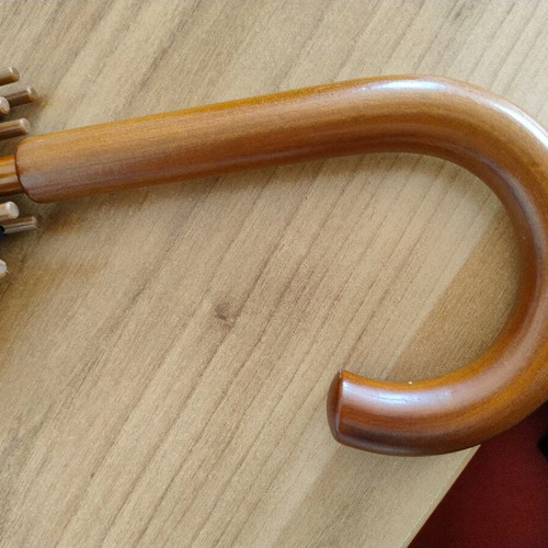 Vintage wooden umbrella like new, large and sturdy