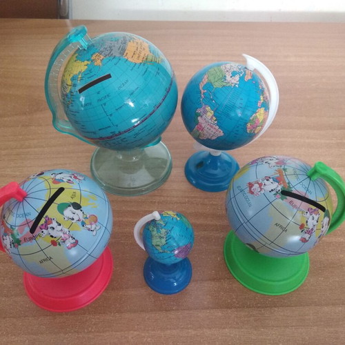 Globes used, set of 5 pieces for children's desk