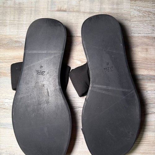 Zara slip-on sandals black fabric strap toe loop flat mules EU 40