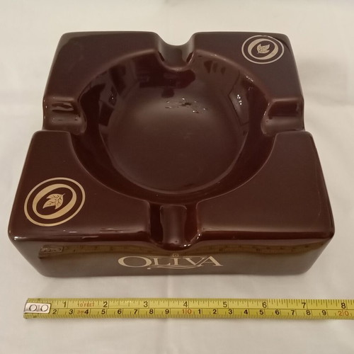 Large ceramic OLIVA cigar ashtray used with crack