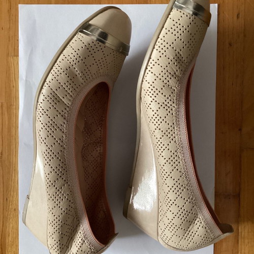Hispanitas women's shoes used, leather, size 37, beige