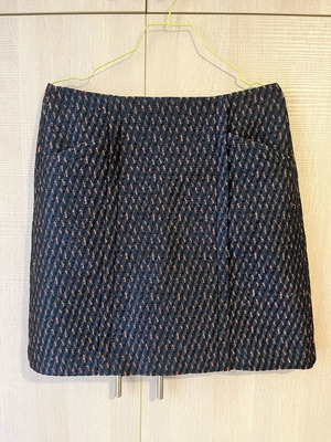 Mini skirt Loft like new, winter, size medium, blue