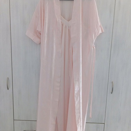 Set nightgown and long robe pink-salmon like new