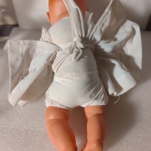 Vintage baby doll used, good condition