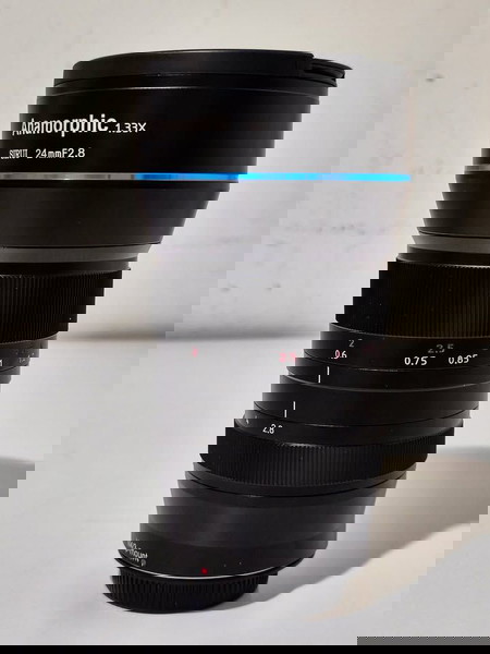 Sirui 24mm f/2.8 x1.33 Anamorphic M4/3 mount