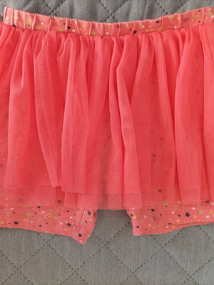 Girls' shorts with attached skirt used, red, size 110-116