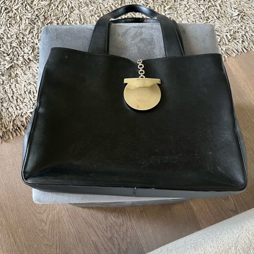 Salvatore Ferragamo shoulder bag black like new