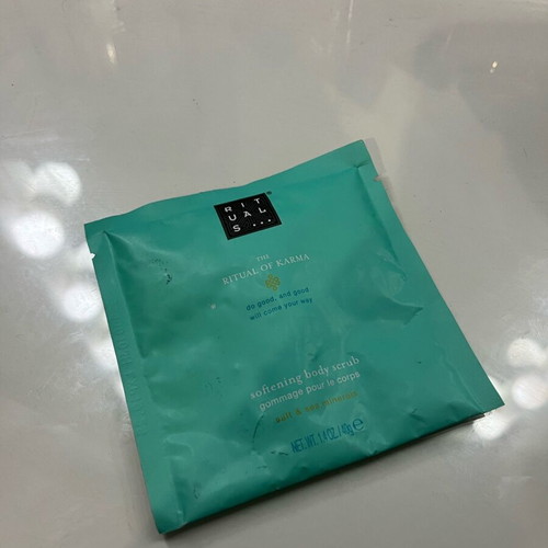 Rituals body scrub travel size new