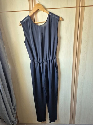 Black Jumpsuit with V-Tie and Pockets, Like New, One Size MFit