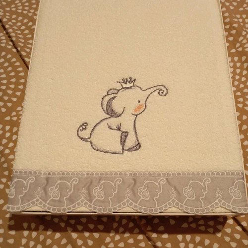 Baby towels new, pack of 2, 100% cotton