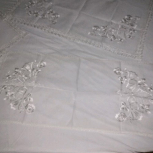 Silk Soufli set new, tablecloth, small napkins, sugar color runner