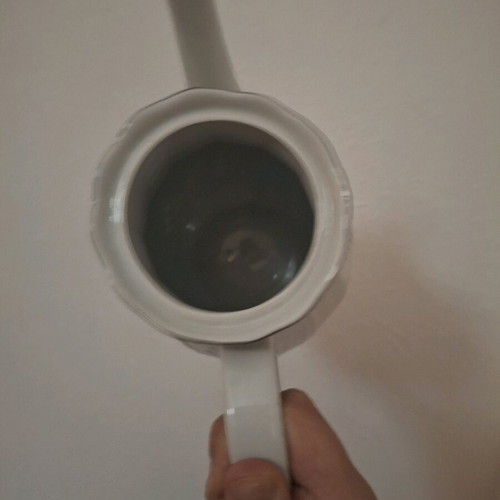 Vintage teapot used, missing lid