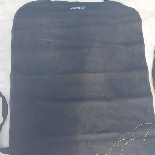 Munchkin Car Back Protectors used