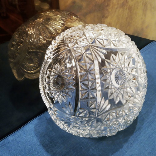 Crystal antique cut bowl new, transparent crystal