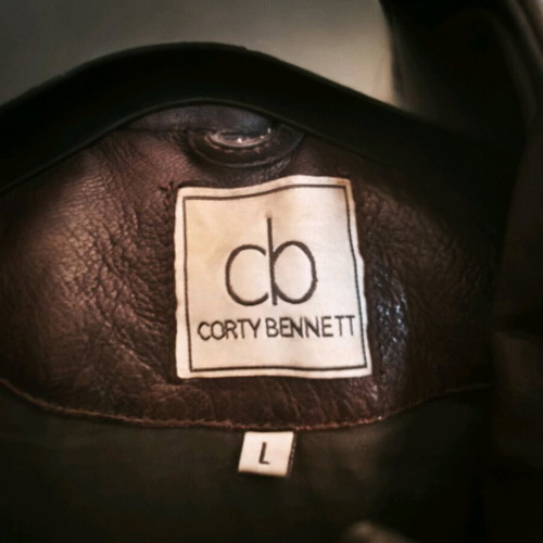Authentic Corty Bennett leather jacket like new, brown, size large