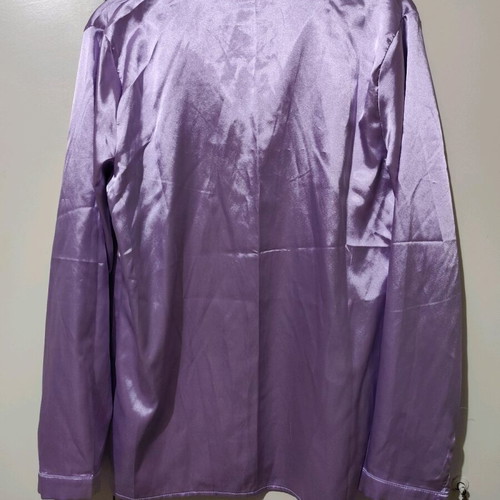 Satin shirt in lilac color XS like new