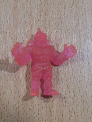 Muscle Dinosauro alien transparent pink rubber figure used