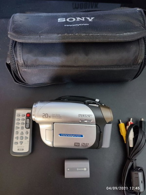Sony DCR-DVD653E PAL DVD βιντεοκάμερα μεταχειρισμένη με 6 DVD-R δώρο