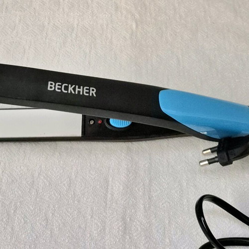 Hair straightener 40 W like new