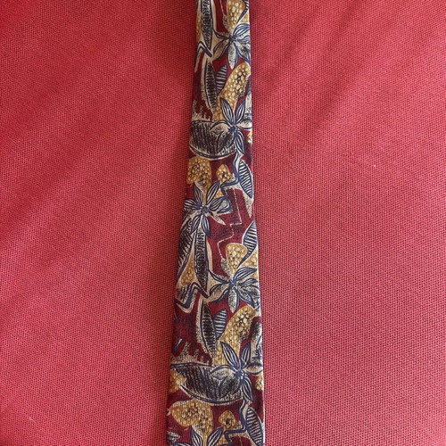 Altea Milano men's silk tie vintage like new, multicolored