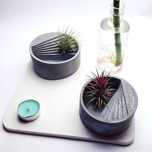 Handmade cement decorative piece, candle holder, 10.5 cm diameter