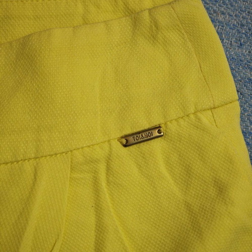 High-waisted yellow shorts Toi&Moi like new, size S