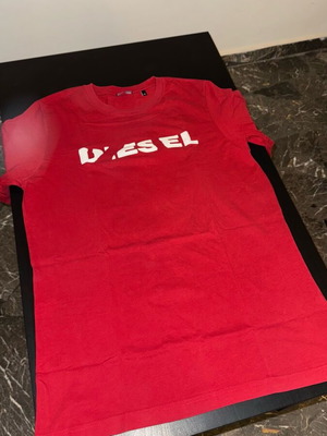 Diesel short-sleeve shirt like new, size Medium
