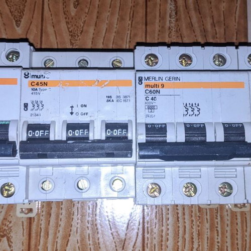 Merlin Gerin Multi 9 Three-Phase Circuit Breakers Like New, Set of 4