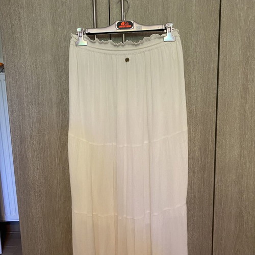 Rip Curl Boho Maxi White Skirt new, double lining