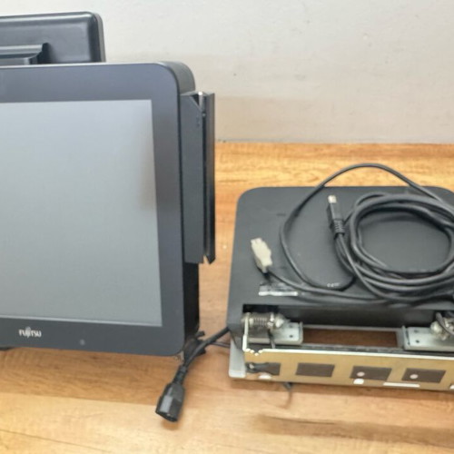 Fujitsu TeamPoS 7000 professional POS system used with FP510 thermal printer