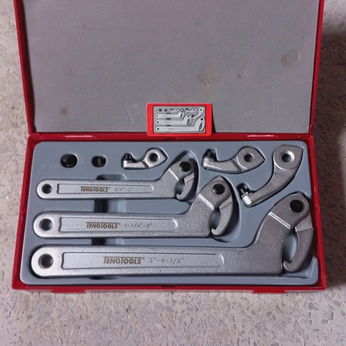 Teng Tools Set of 8 Adjustable Hook and C-Type Wrenches