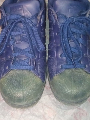 Adidas Superstar athletic shoes like new, size 40, blue unisex