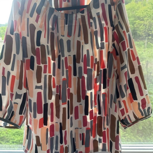 Satin blouse Jensen like new, size M