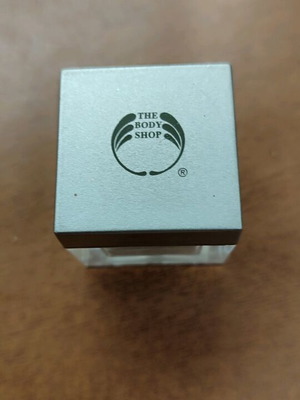 Bodyshop glitter με μωβ λάμψεις σαν καινούργιο