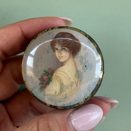2 Vintage Candy Boxes, 3.5cm circumference, decorative