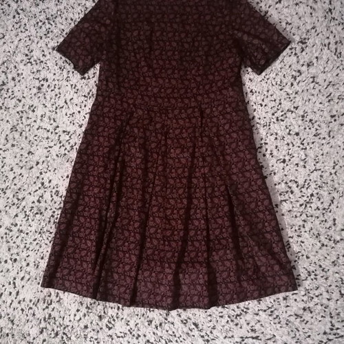 Vintage midi dress size large like new with black lining
