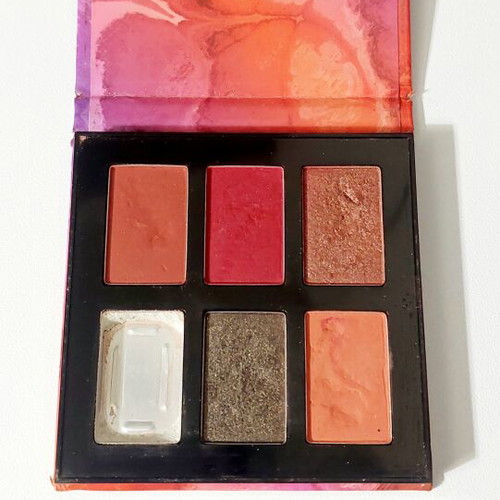 Avon Into the Sunset summer eyeshadow palette with coral Dust and Cream shadow gift