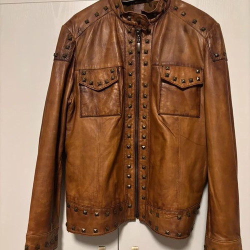 Lapel women's leather jacket with studs, like new, brown, size L