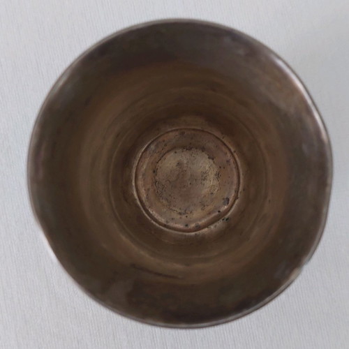 French silver-plated cup used with shell design