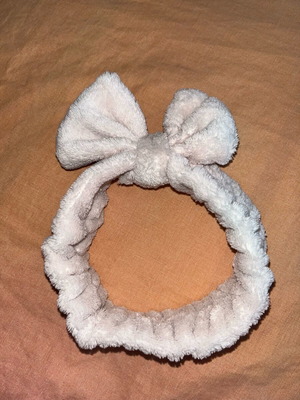 Elastic hair clip like new, pink