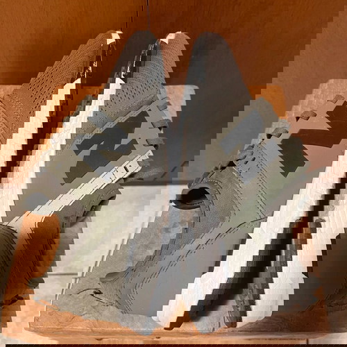 Men's New Balance 247 Sport sneakers, size 43, like new condition