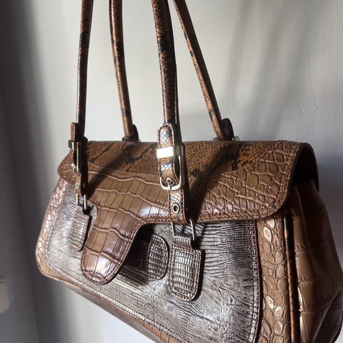Leather shoulder bag with snake pattern like new, brown