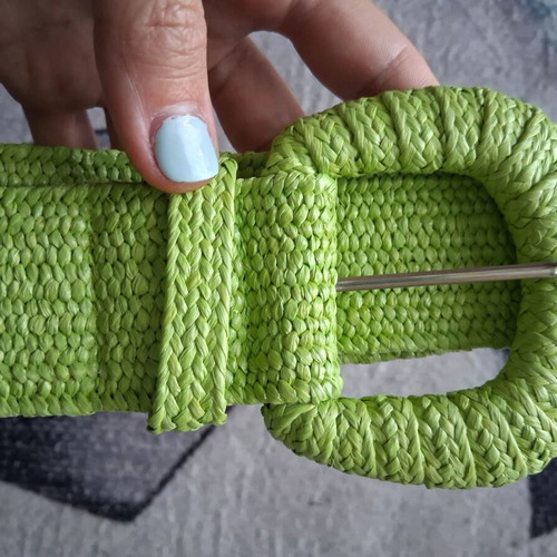 Celestino elastic straw belt like new, light green