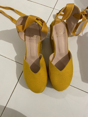Mairiboo for Envie women's platforms like new, size 40, mustard