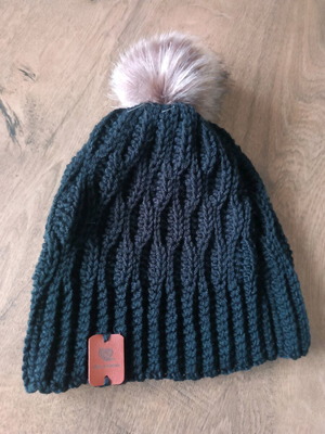 Knitted handmade hat new black, size S/M