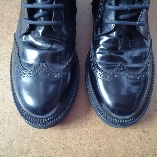 Live+ech black leather women's brogue boots size 37