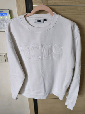 GCDS sweatshirt like new, size L, white
