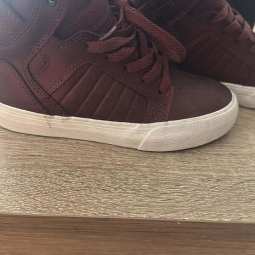 Supra sneakers for boys size 30